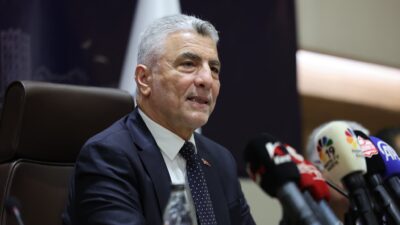 Ticaret Bakanı Ömer Bolat, AK Parti Çorum İl Başkanlığı ziyaretinde